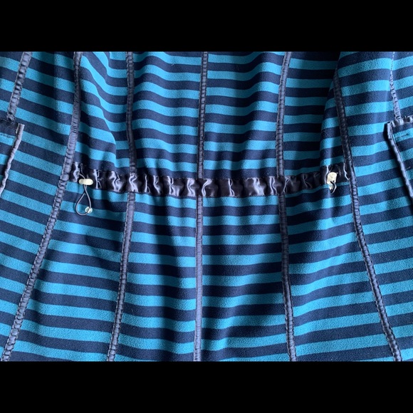 LULULEMON Apres Yoga Soft Shell Hooded Rain Jacket - Picture 8 of 14